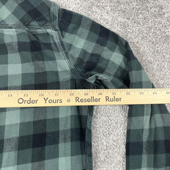 Carhartt Flannel Shirt Womens Small Gingham Plaid Button Up Outdoors Fall Green - Picture 8 of 10